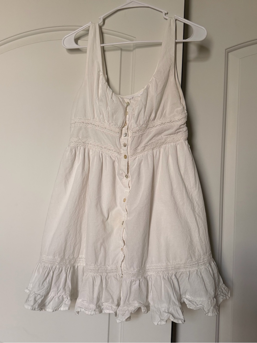 White Cotton Button-Front Women’s Sundress